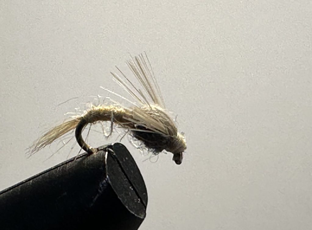 Bars Emerger Tan Silver Scud Hook